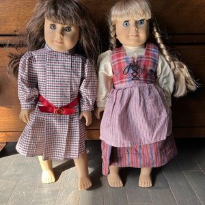 Samantha and Kirsten American Girl dolls. Selling as bundle.